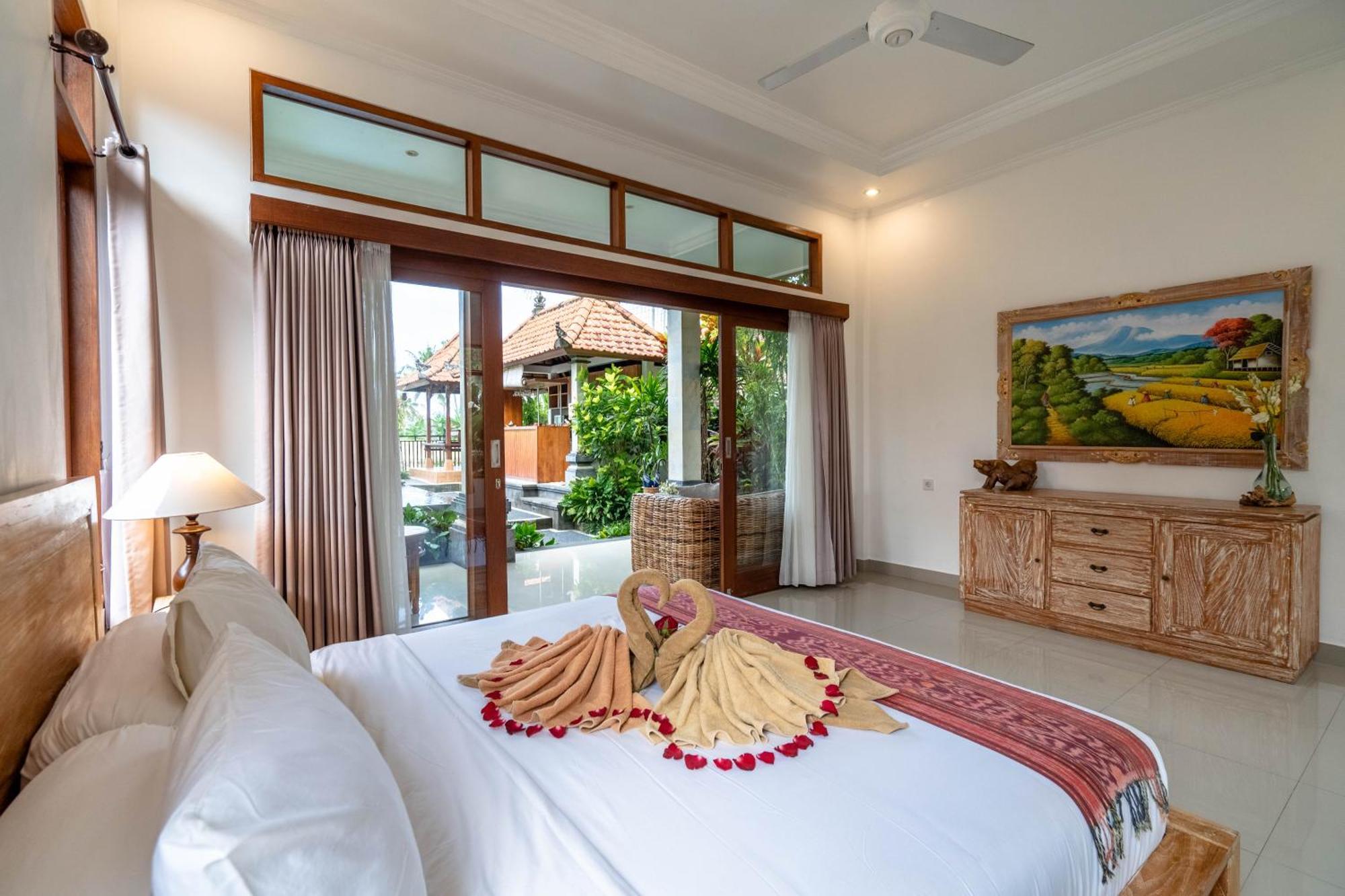 Griya Private Villa Ubud Exteriör bild